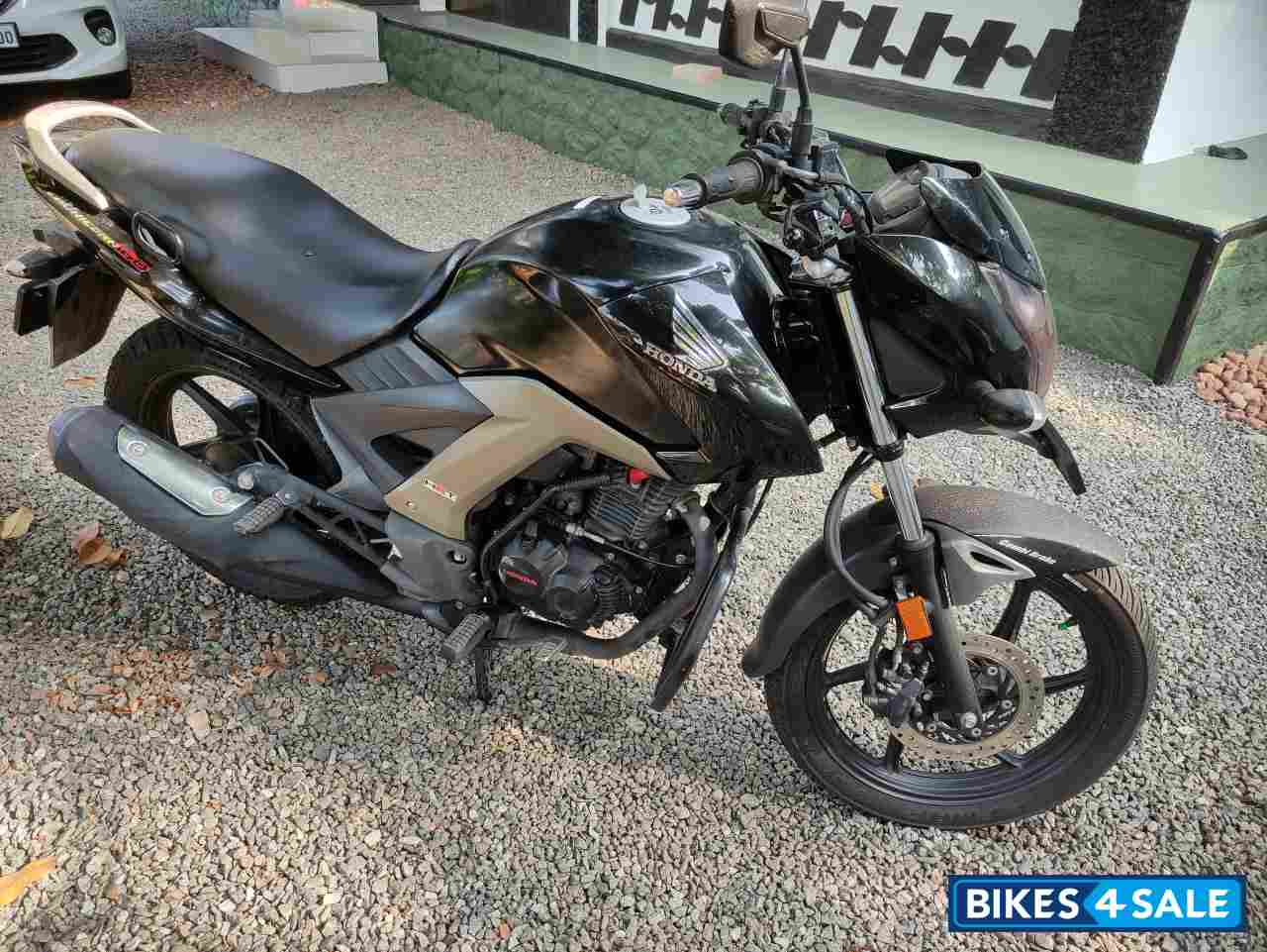 Black Honda CB Unicorn 160 Black Honda CB Unicorn 160