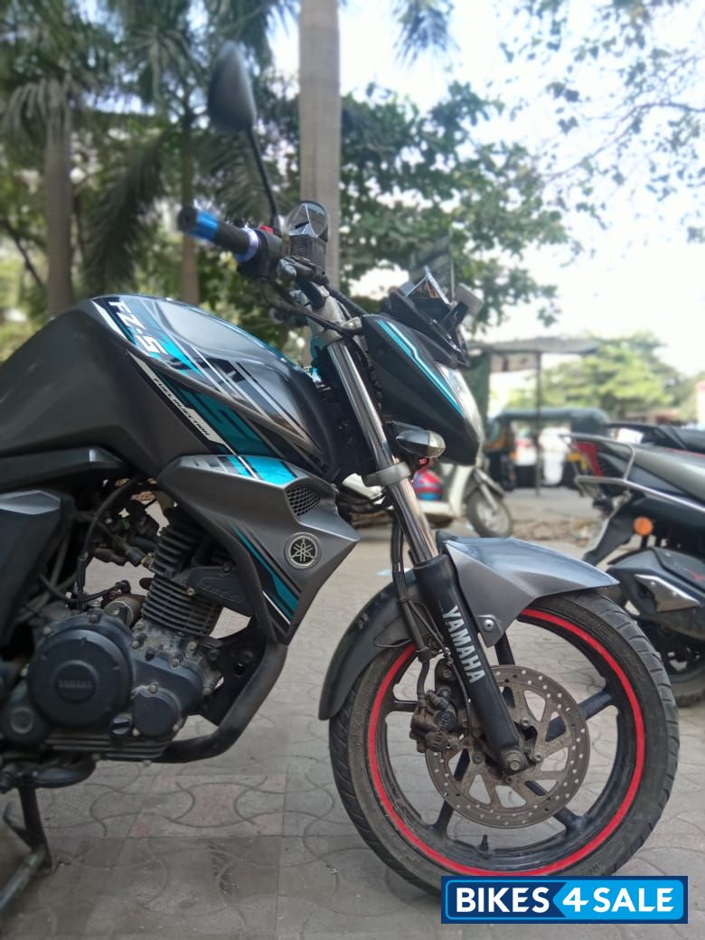 Yamaha FZ-S FI V2