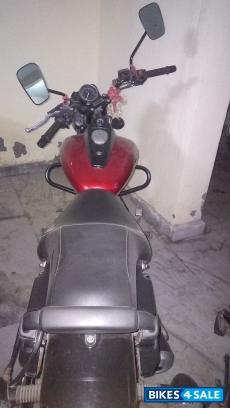 Red Bajaj Avenger Street 160