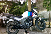 White Honda CB Hornet 160R