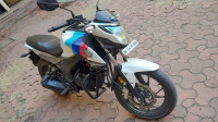 White Honda CB Hornet 160R