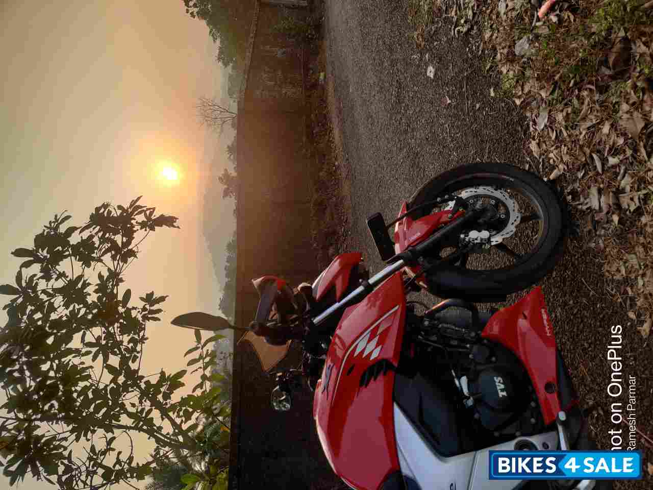 Red TVS Apache RTR 160 4V BS6