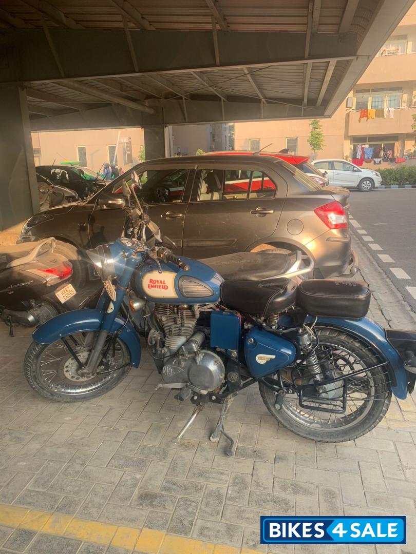 Royal Enfield Classic 350