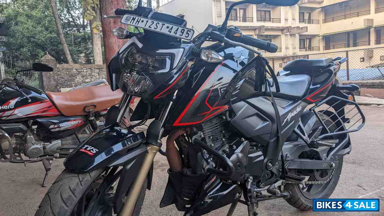 Red TVS Apache RTR 200 4V ABS