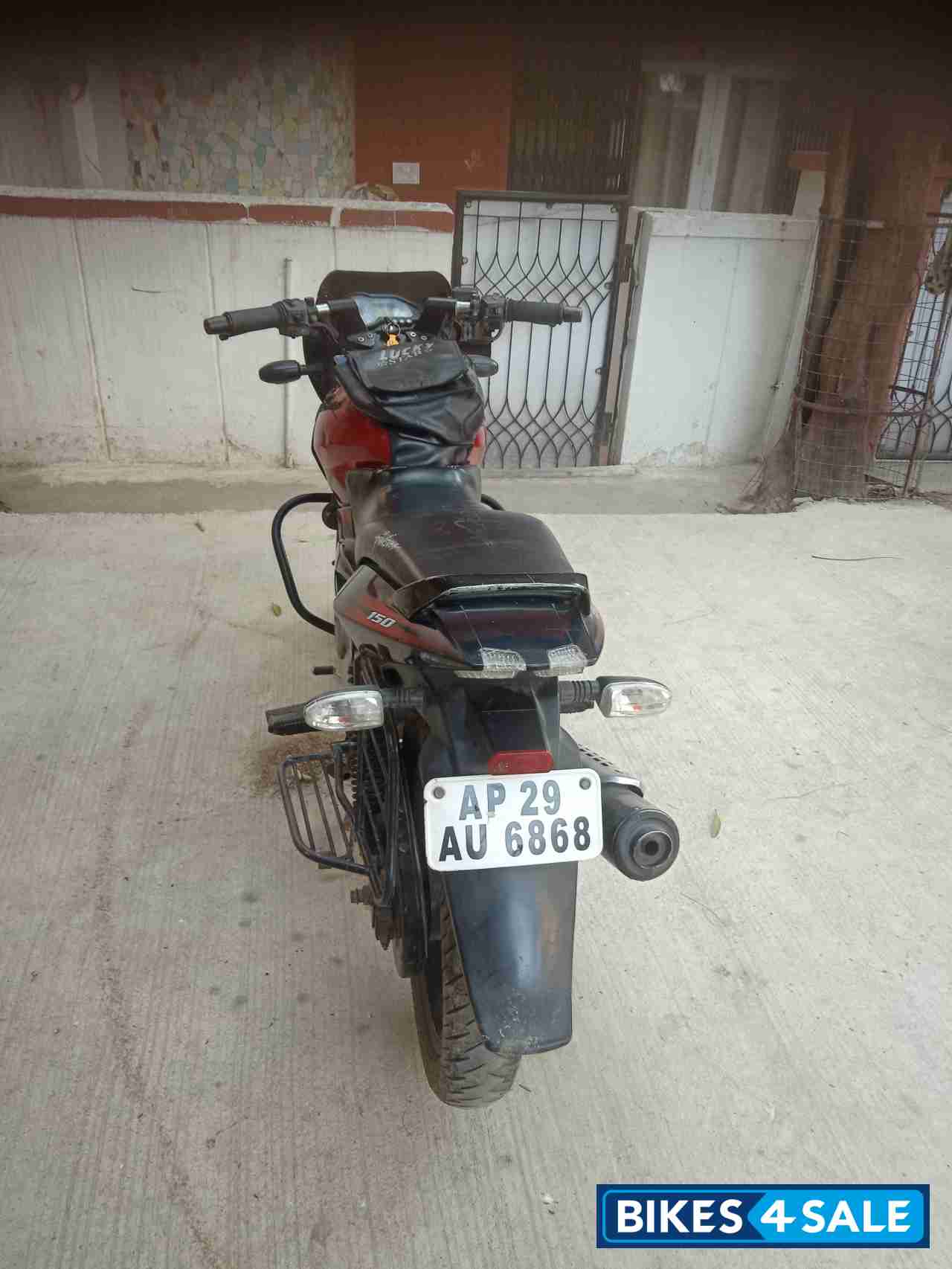 Bajaj Pulsar 150