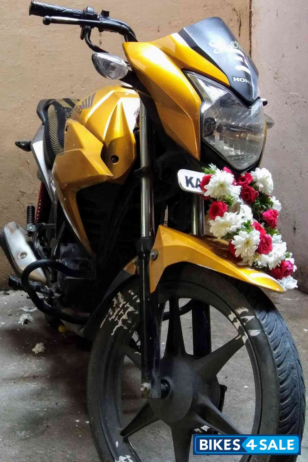 Gold Honda CB Twister