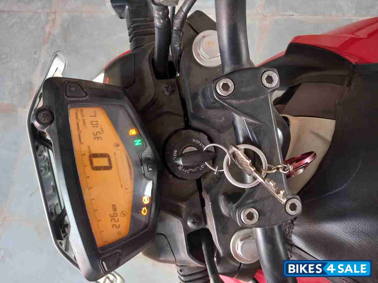 Red TVS Apache RTR 160 BS VI Red TVS Apache RTR 160 BS VI