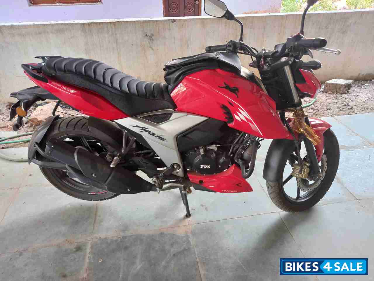 Red TVS Apache RTR 160 BS VI Red TVS Apache RTR 160 BS VI