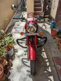 Royal Enfield Classic 500