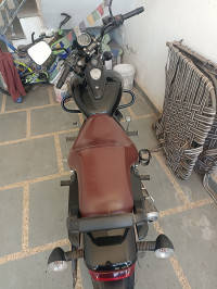 Black Bajaj Avenger Street 160 BS6