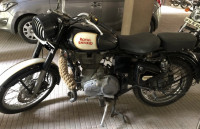 Royal Enfield Classic 500
