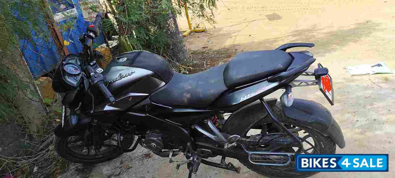 Bajaj Pulsar NS 160