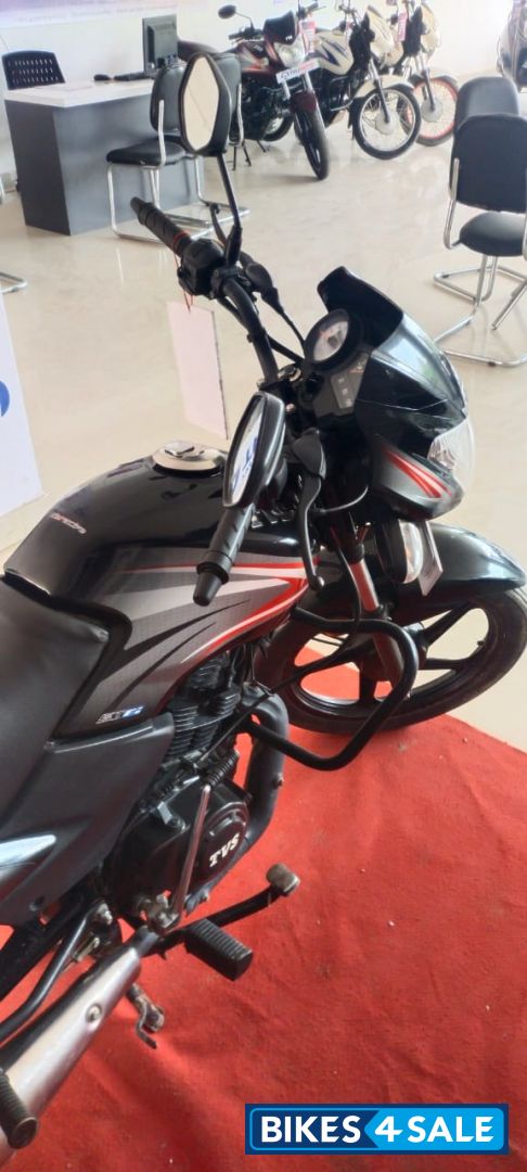 TVS Sport BS6