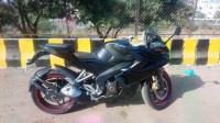 Bajaj Pulsar RS 200 ABS