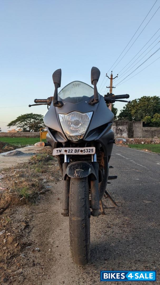 Grey Suzuki Gixxer SF