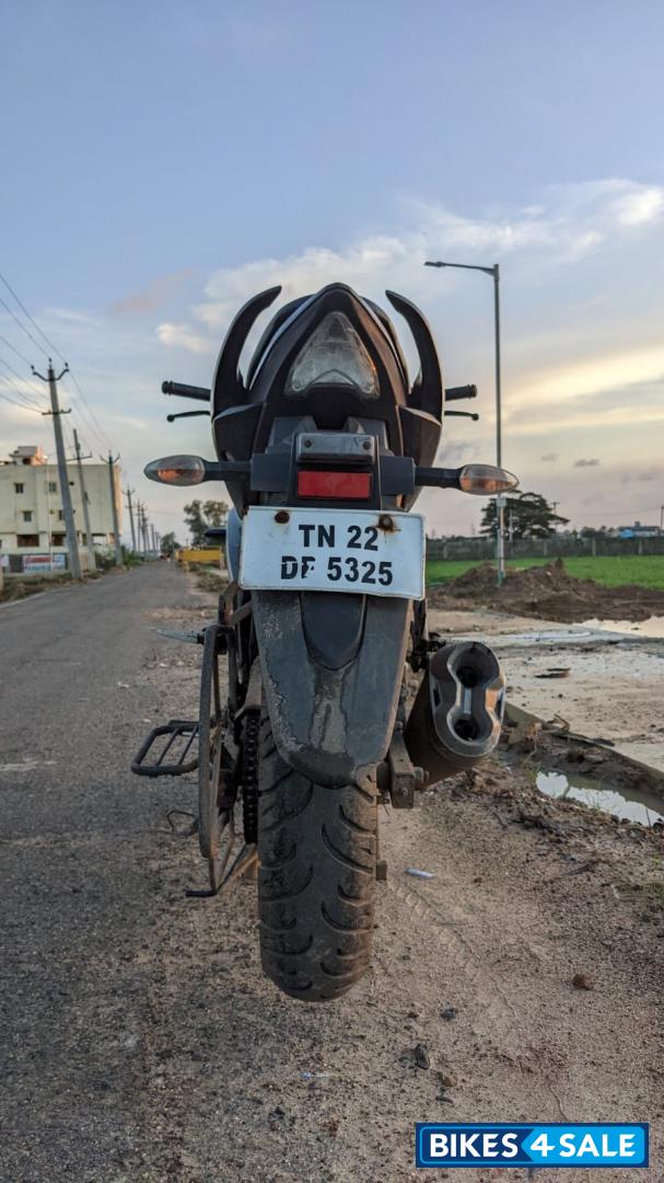 Grey Suzuki Gixxer SF
