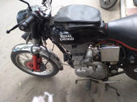 Black Royal Enfield Bullet Electra Twinspark