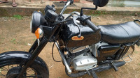 Ideal Jawa Yezdi Classic