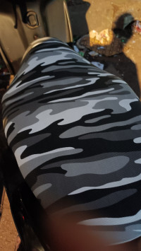 Black / Red Aprilia SR 150