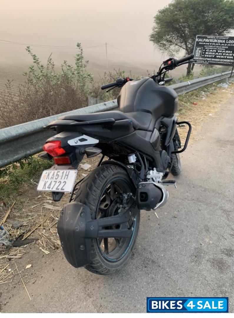 Matt Black Yamaha FZ-S FI V3