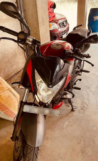 Passion Red+matte Bajaj Pulsar 200 NS ABS