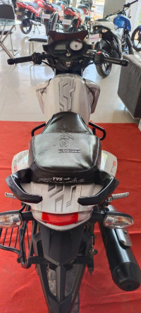 TVS Apache RTR 180