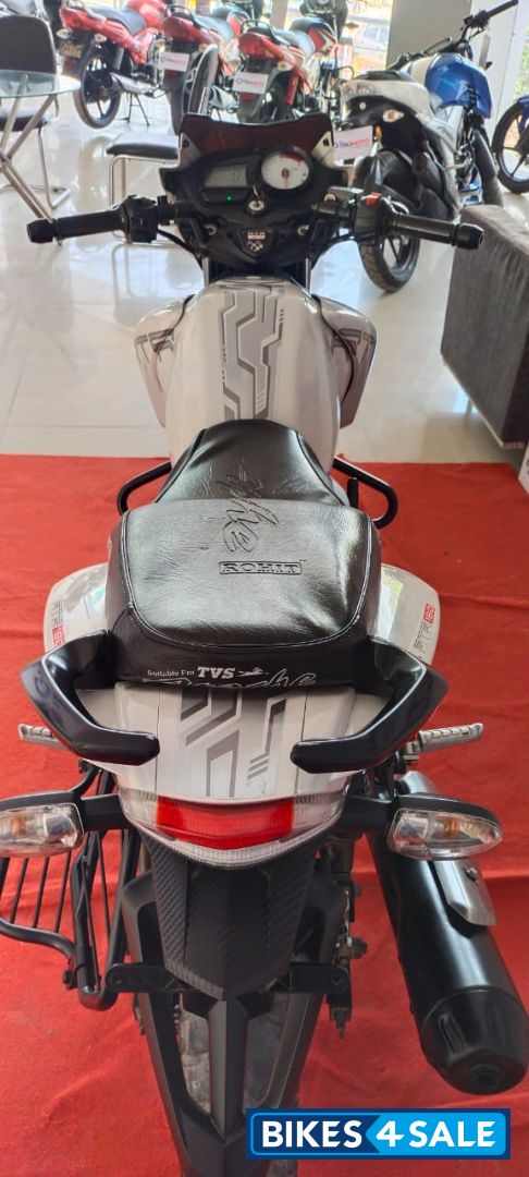 TVS Apache RTR 180
