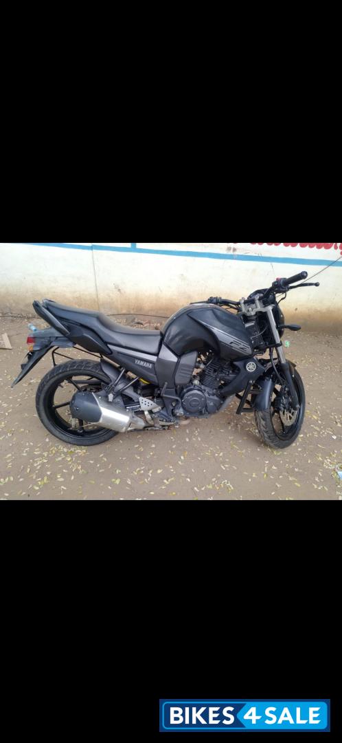 Yamaha FZ