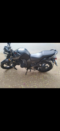 Yamaha FZ