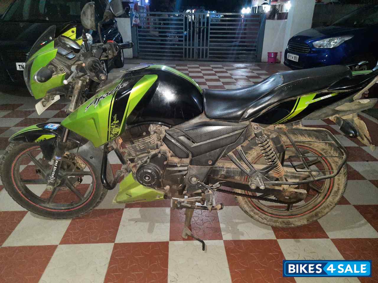 TVS Apache RTR 160 TVS Apache RTR 160