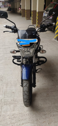 Bajaj V15