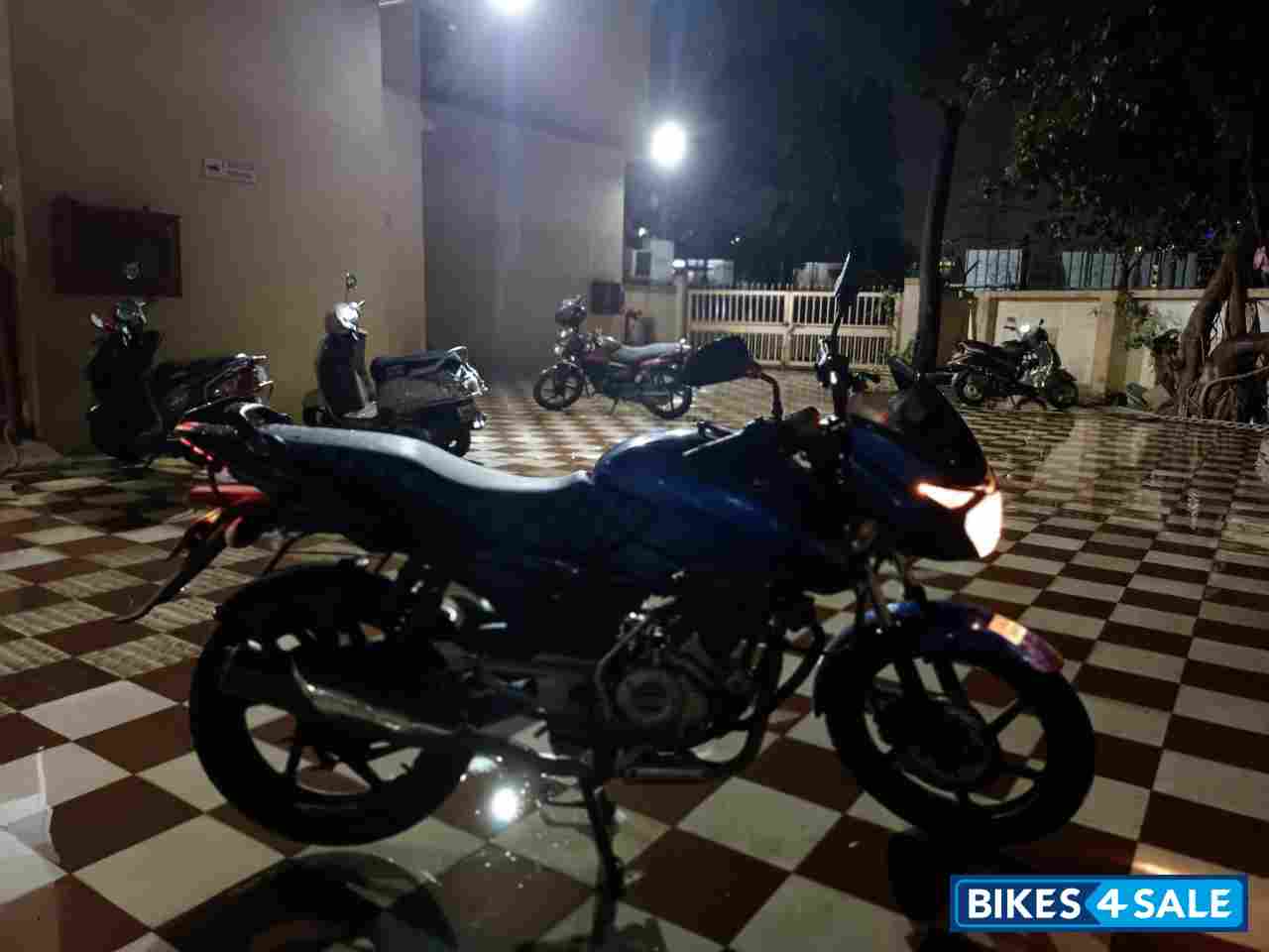 Blue Bajaj Pulsar 150 DTSi
