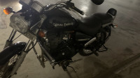 Black Royal Enfield Thunderbird 350