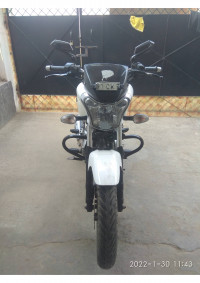 White Bajaj V15