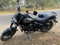 Black Bajaj Avenger Street 160 BS6