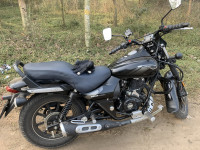 Black Bajaj Avenger Street 160 BS6