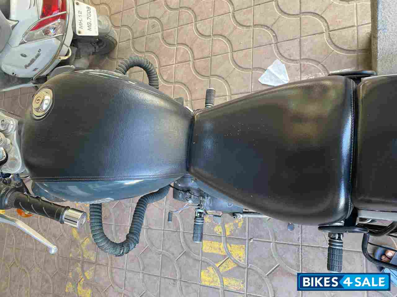 Asphalt Royal Enfield Thunderbird 350 Asphalt Royal Enfield Thunderbird 350