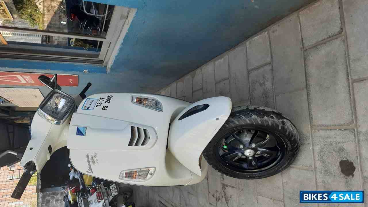 Vespa SXL 150 BS6