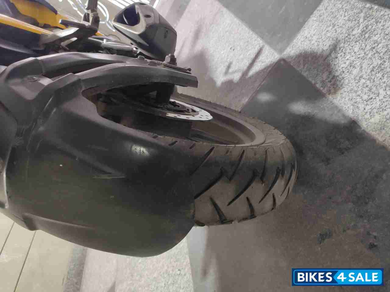 Yellow Bajaj Pulsar RS 200 ABS