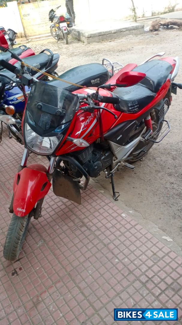 Red Hero Xtreme Sports