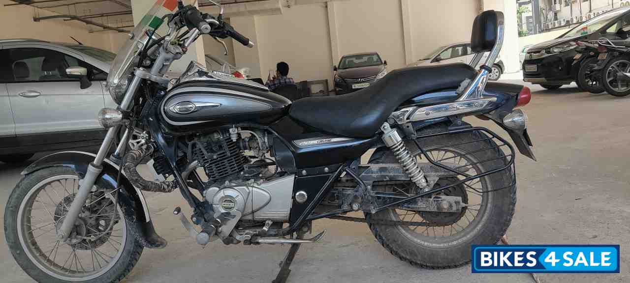 Bajaj Avenger Cruise 220