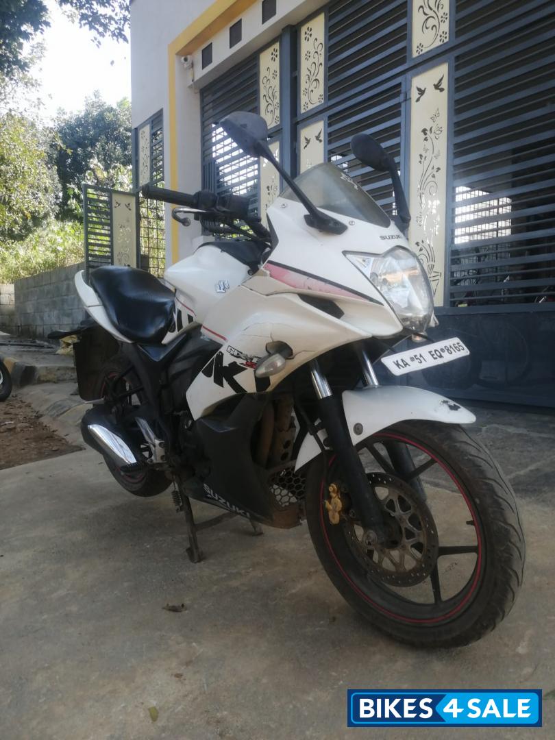Suzuki Gixxer SF