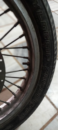 Bajaj Avenger 220 DTS-i