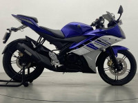 Yamaha YZF R15 V2