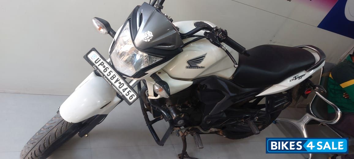 Honda CB Trigger