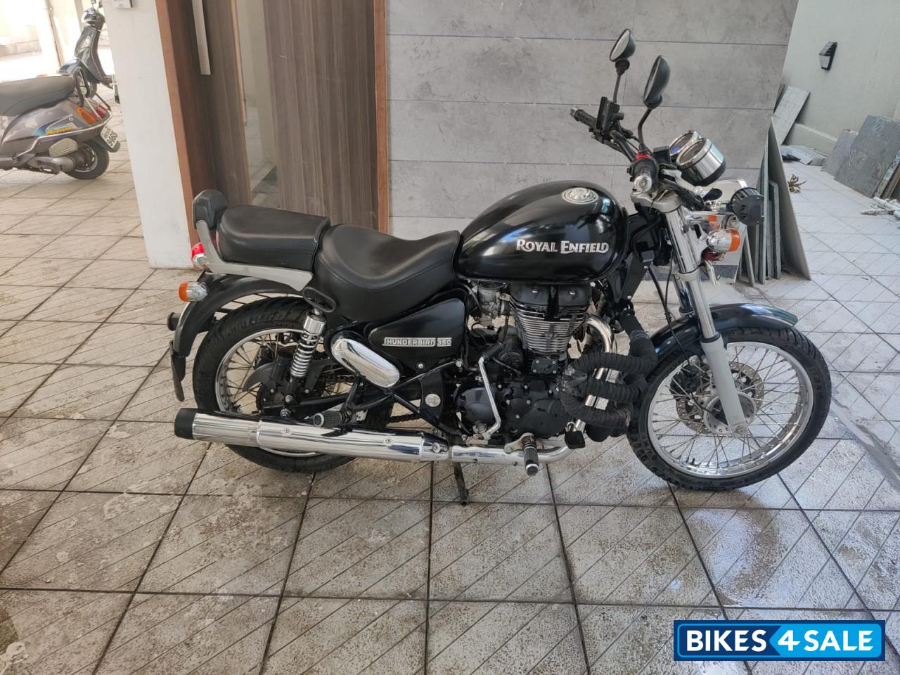 Royal Enfield Thunderbird 350