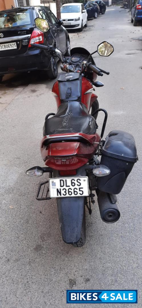 Cherry Red Honda CB Shine