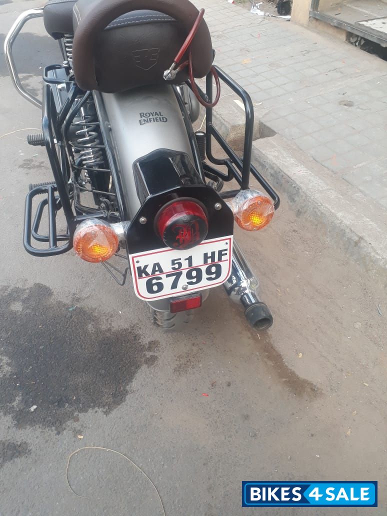 Royal Enfield Classic Gunmetal Grey