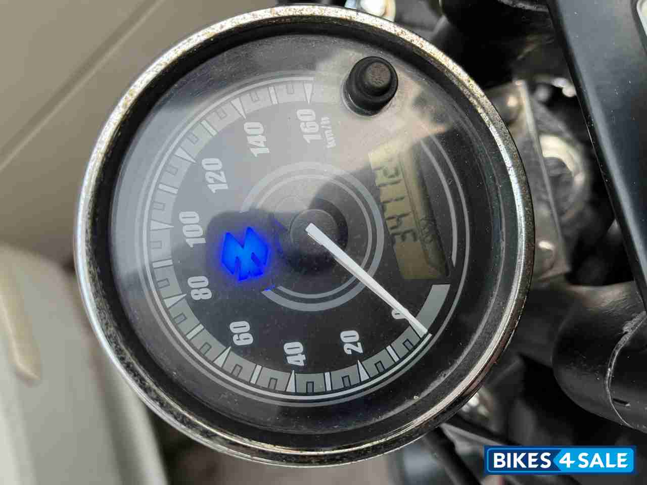 Bajaj Avenger Street 220