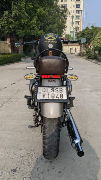 Gunmetal Grey Royal Enfield Classic Gunmetal Grey